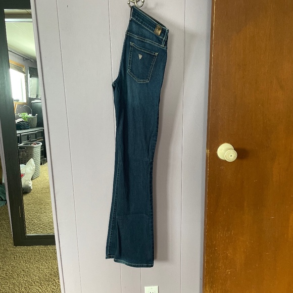 Guess Jeans - Picture 1 of 1